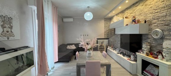 Apartamento de 3 dormitorios en Vignola, Italy No. 29261 12