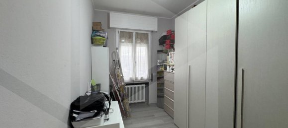 Apartamento de 3 dormitorios en Vignola, Italy No. 29261 38