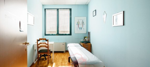 Офис 85м² в Чернуско суль Навильо, Италия № 135285 21