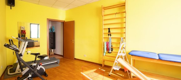 Офис 85м² в Чернуско суль Навильо, Италия № 135285 2