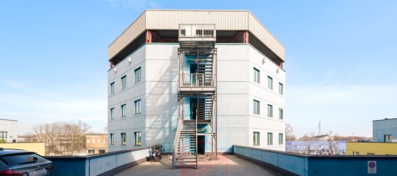 Офис 85м² в Чернуско суль Навильо, Италия № 135285 28