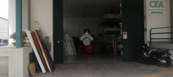 Almacén en Carasco, Italy 1300 m² No. 83020 6