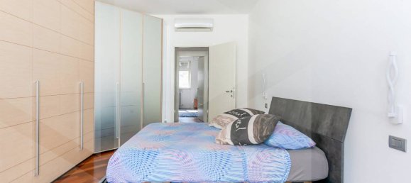 4-salle Appartement à Milan, Italy No. 241965 46