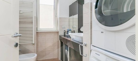 4-salle Appartement à Milan, Italy No. 241965 17