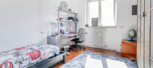 4-salle Appartement à Milan, Italy No. 241965 5