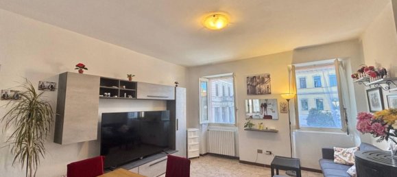 Apartamento de 1 dormitorio en Vigevano, Italy No. 329251 4