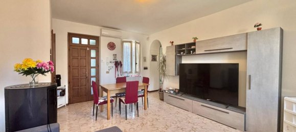 Apartamento de 1 dormitorio en Vigevano, Italy No. 329251 2