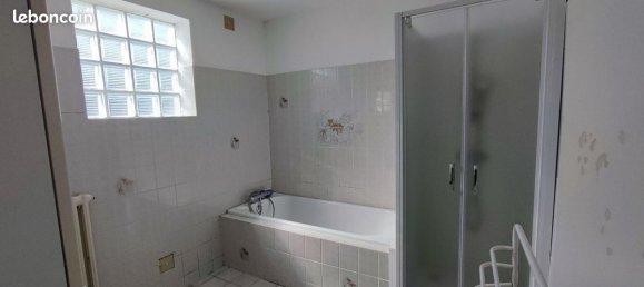 3 bedrooms House in Saint-Eloi, France No. 263307 9