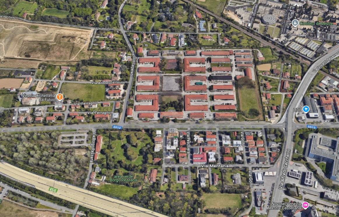 6 bedrooms Apartment in Venice, Italy No. 373426