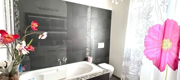 5-salle Maison à Sarzana, Italy No. 194106 12