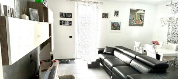 5-salle Maison à Sarzana, Italy No. 194106 4