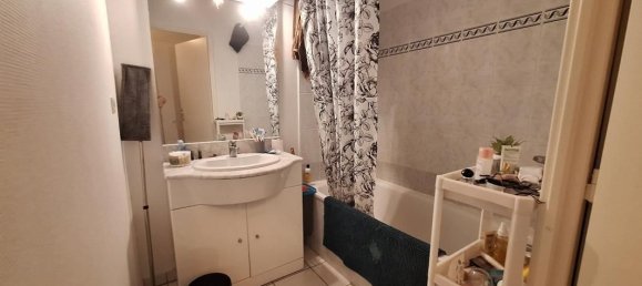 1 bedroom Apartment in Cognac, France No. 102157 8