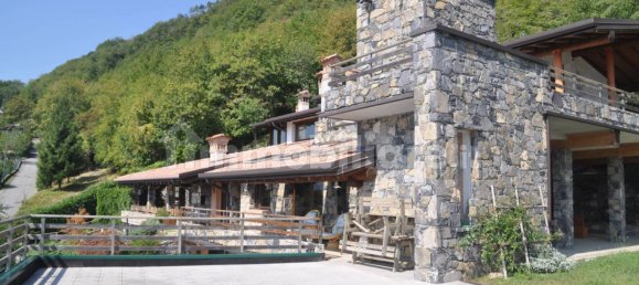 4 bedrooms Villa in Bianzano, Italy No. 135660 34