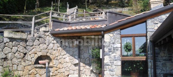4 bedrooms Villa in Bianzano, Italy No. 135660 42