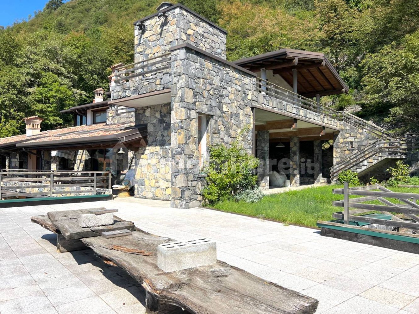 4 bedrooms Villa in Bianzano, Italy No. 135660