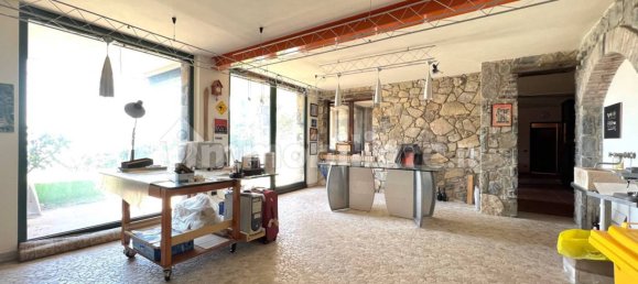 4 bedrooms Villa in Bianzano, Italy No. 135660 29