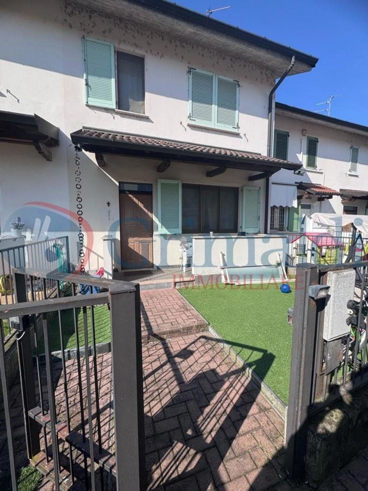 4غرفة منزل في Sant'Angelo Lodigiano, Italy رقم 6394