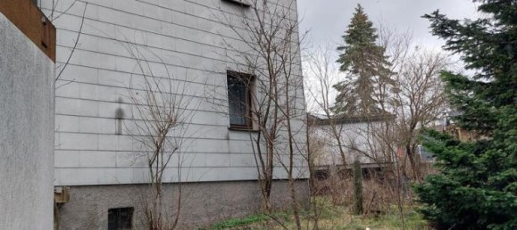 6 rooms House in Hof, Germany No. 119886 2