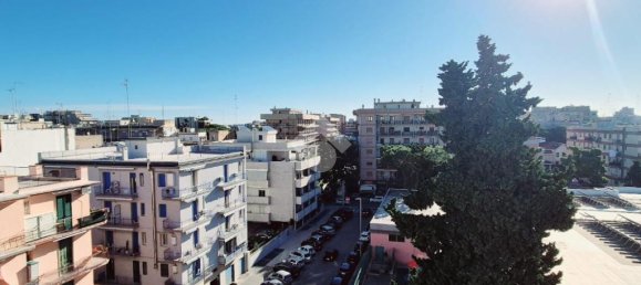 1 Schlafzimmer Wohnung in Bari, Italy, Nr. 287135 3