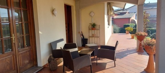 6 chambres Villa à Barga, Italy No. 85664 3