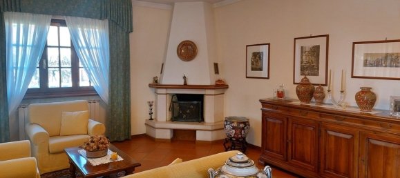 6 chambres Villa à Barga, Italy No. 85664 6