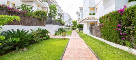 3 bedrooms Apartment in Marbella, Spain No. 142140 2
