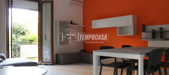 3 bedrooms Apartment in Jesi, Italy No. 327862 4