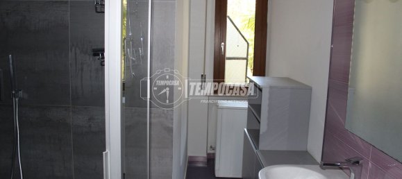 3 bedrooms Apartment in Jesi, Italy No. 327862 22