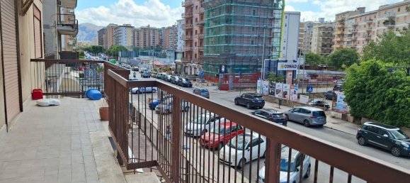 Apartamento de 5 habitaciónes en Palermo, Italy No. 258782 2