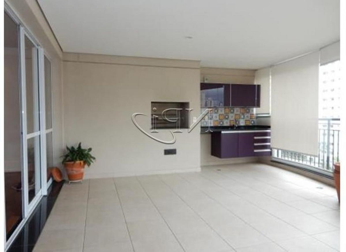 4 bedrooms Apartment in Sao Paulo, Brazil No. 584718