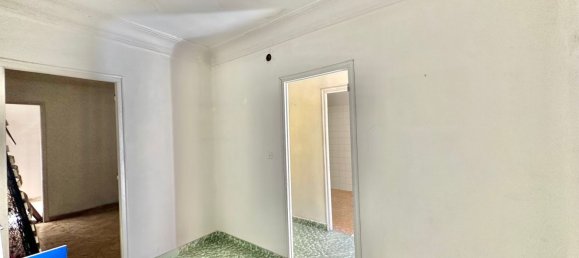 8 bedrooms House in Torrejon de Ardoz, Spain No. 173054 36