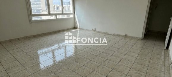 2 Schlafzimmer Wohnung in Sarcelles, France, Nr. 300626 8