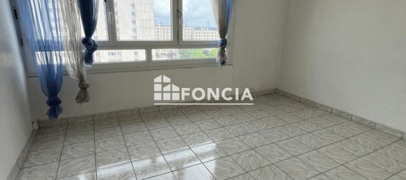 2 Schlafzimmer Wohnung in Sarcelles, France, Nr. 300626 4