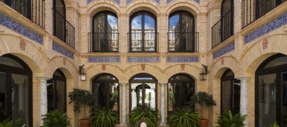 7 Schlafzimmer Villa in Marbella, Spain, Nr. 4675 9