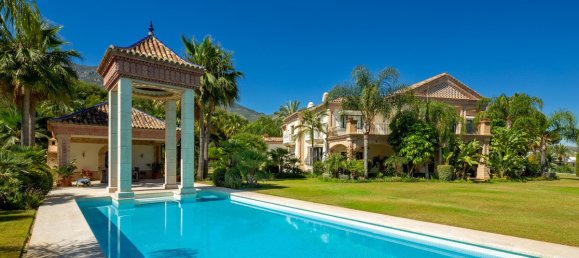 7 Schlafzimmer Villa in Marbella, Spain, Nr. 4675 30