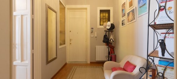 2 bedrooms Apartment in Palermo, Italy No. 74521 2