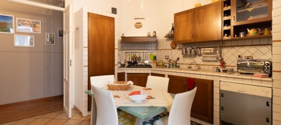 2 bedrooms Apartment in Palermo, Italy No. 74521 14