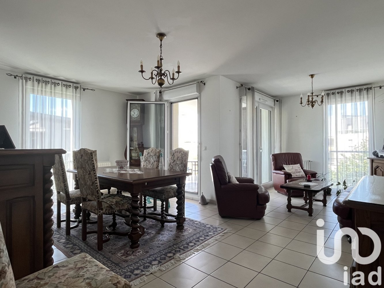 3 غرف نوم شقة في Tours, France رقم 256563