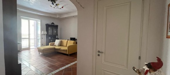 2 rooms Apartment in Torre Annunziata, Italy No. 261130 3