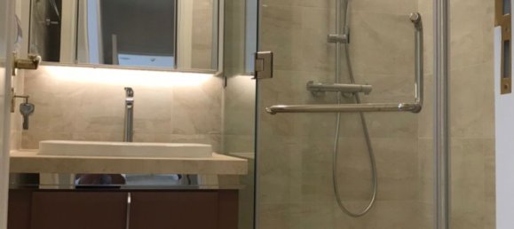 3 bedrooms Apartment in District 1, Vietnam No. 18114 6