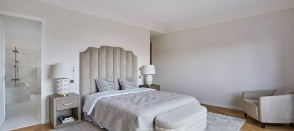 4 bedrooms Apartment in Paris, France No. 172256 8