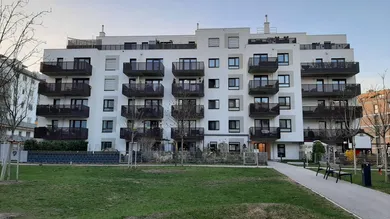 Apartamento de 3 habitaciónes en Schwechat, Austria No. 194383