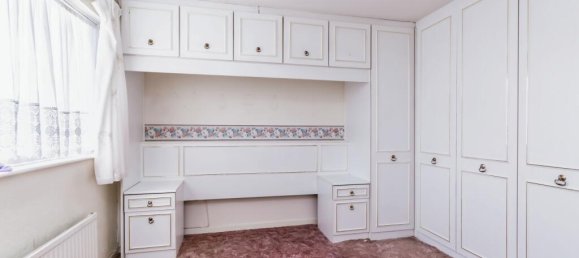 3 bedrooms House in New Addington, United Kingdom No. 8122 11