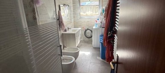 5 chambres Appartement à Udine, Italy No. 364000 14