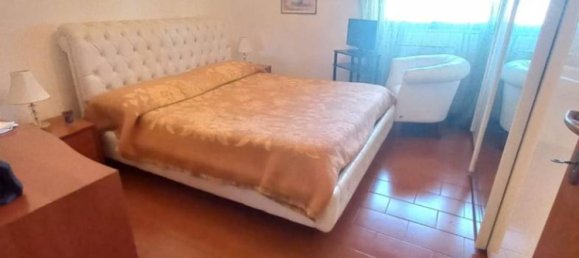 Apartamento de 3 dormitorios en Taranto, Italy No. 340242 7