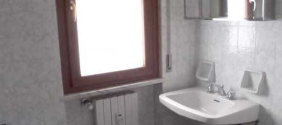 Apartamento de 4 habitaciónes en Voghera, Italy No. 164414 15