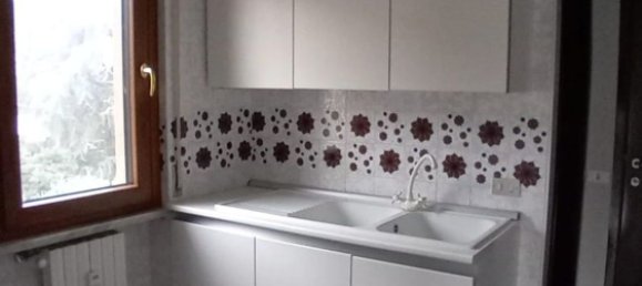 Apartamento de 4 habitaciónes en Voghera, Italy No. 164414 10