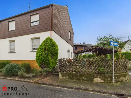 4 rooms House in Saarbrucken, Germany No. 283951