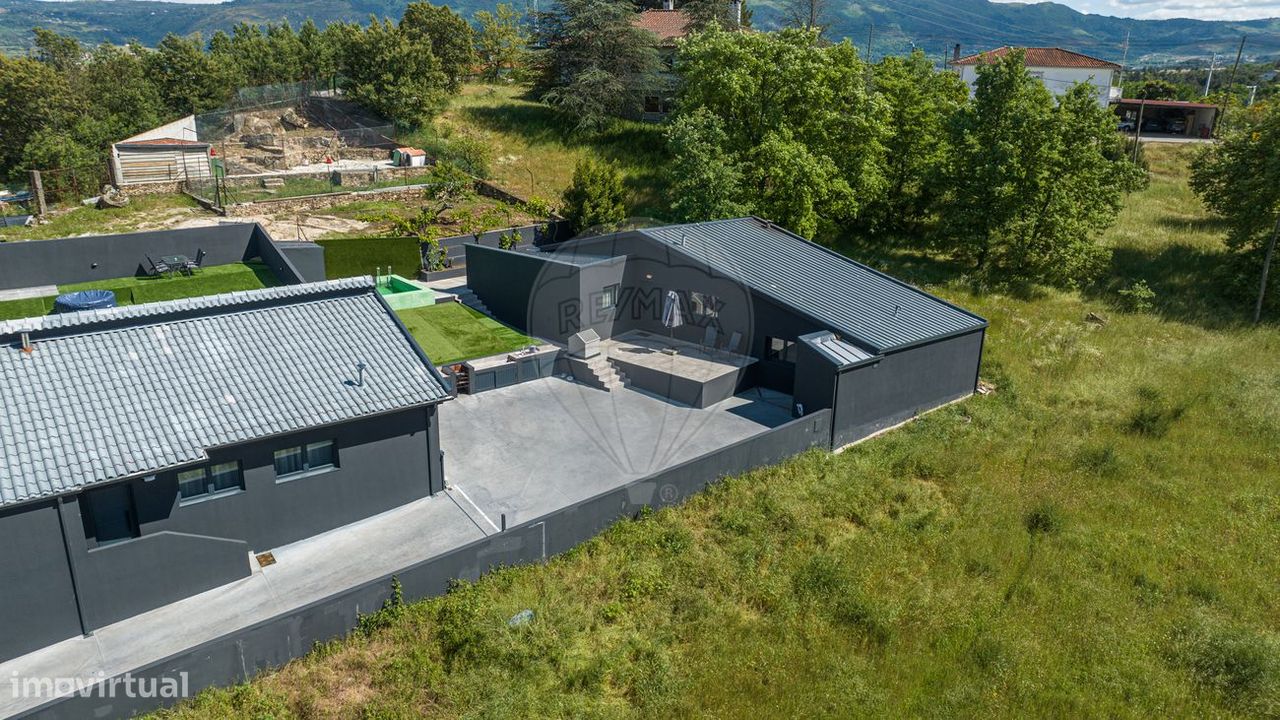 Дом с 3 спальнями в Шавиш, Португалия № 174352