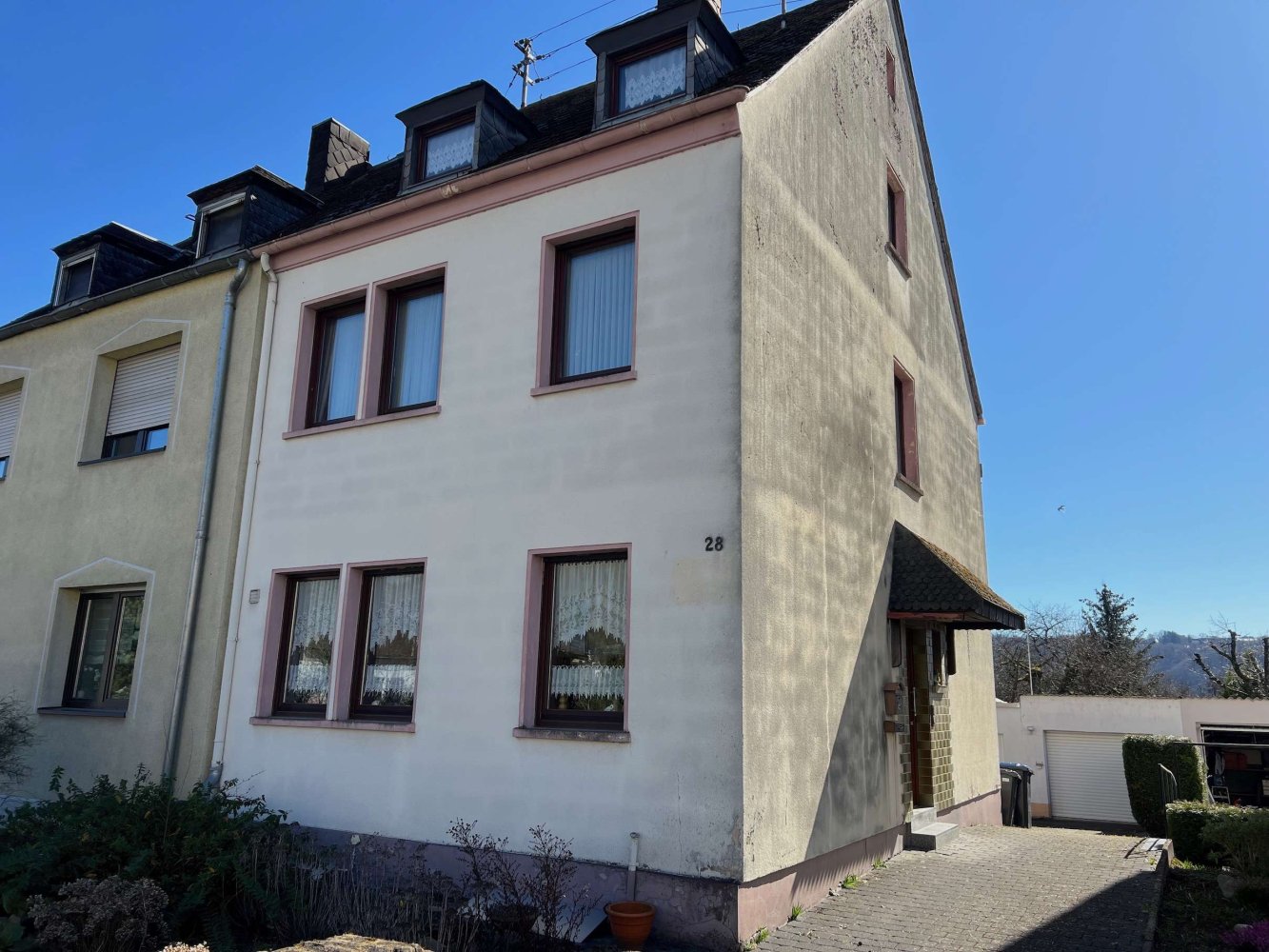 4 chambres Maison de ville à Trier, Germany No. 81201